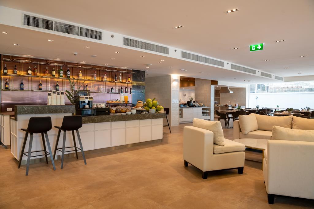 Jasmine 59 Hotel Bangkok Kültér fotó The lounge at the airport